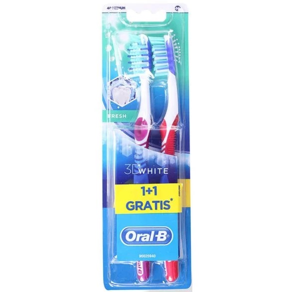 ORAL B 3D WHITE FRESH MEDIUM